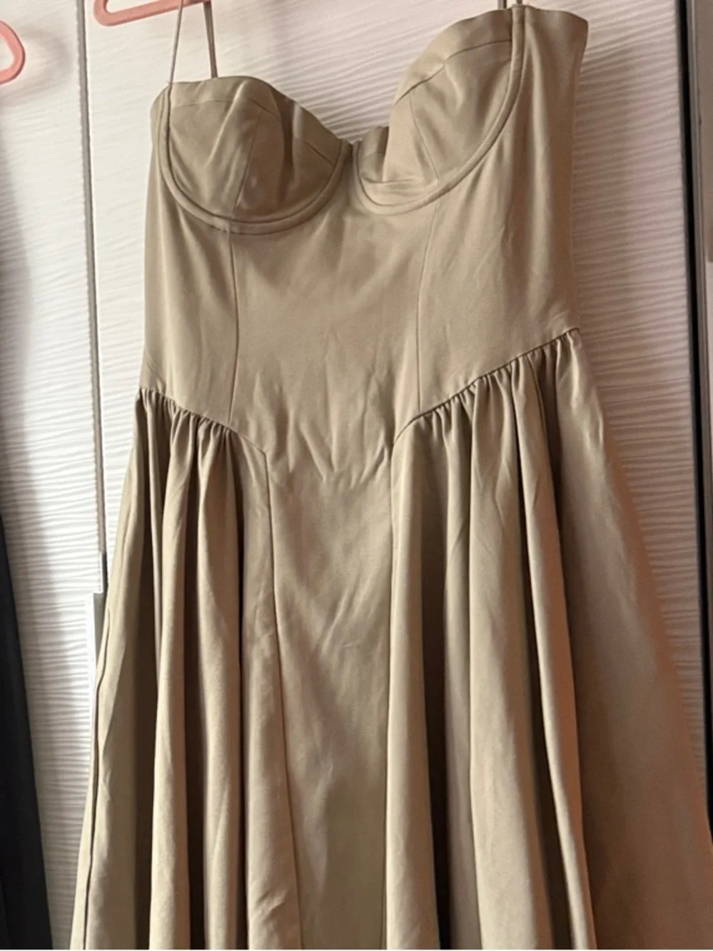 House of CB Women’s Fit-and-Flare Dress in Beige Sz L - Picture 1 of 12